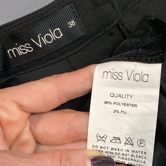 MISS VIOLA Black Crushed Velvet Blouse - Picture 13 of 14